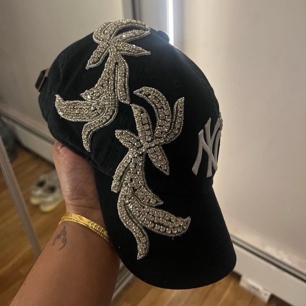 CUSTOM Yankee Cap